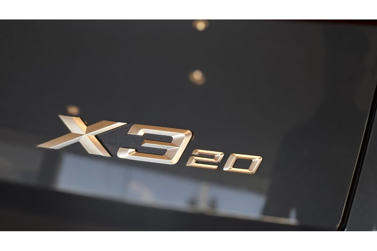 2025 BMW X3 20 xDrive G45