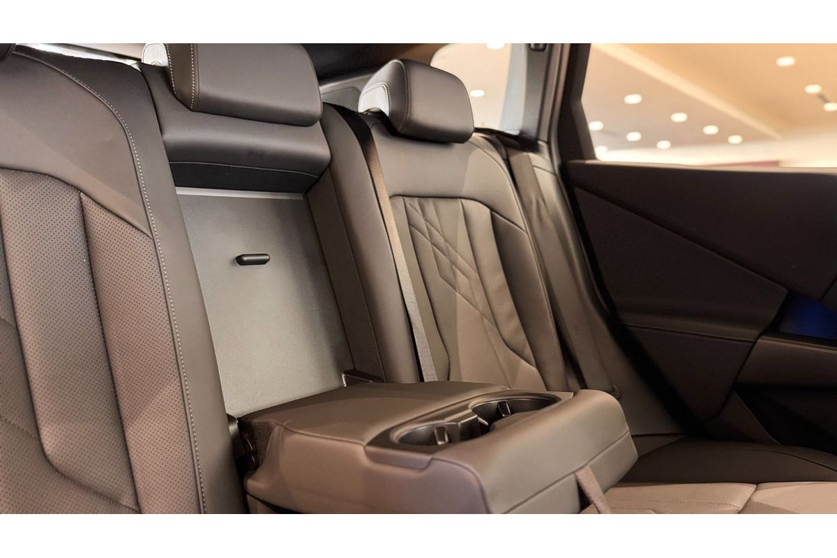 2025 BMW X3 20 xDrive G45