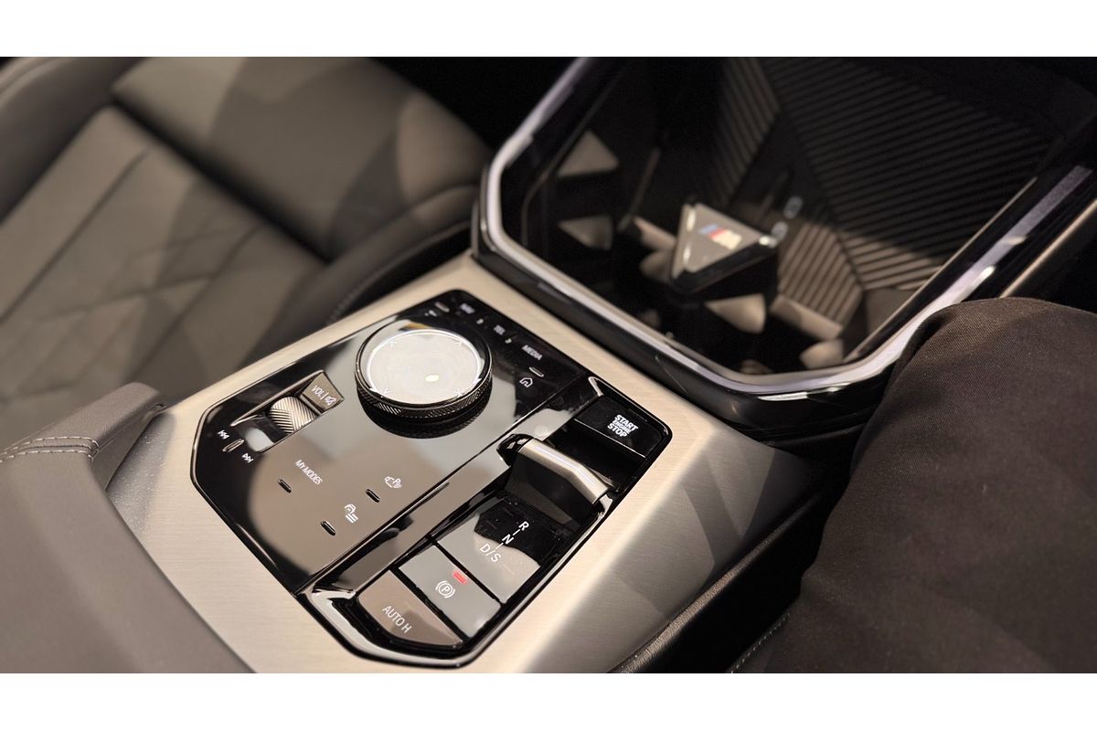 2025 BMW X3 20 xDrive G45