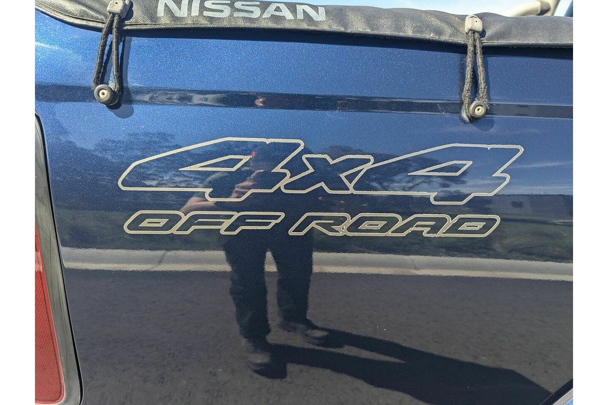 2010 Nissan Navara ST-R D22 4X4