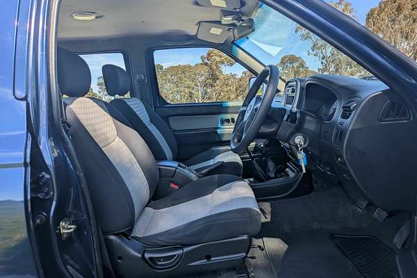 2010 Nissan Navara ST-R D22 4X4