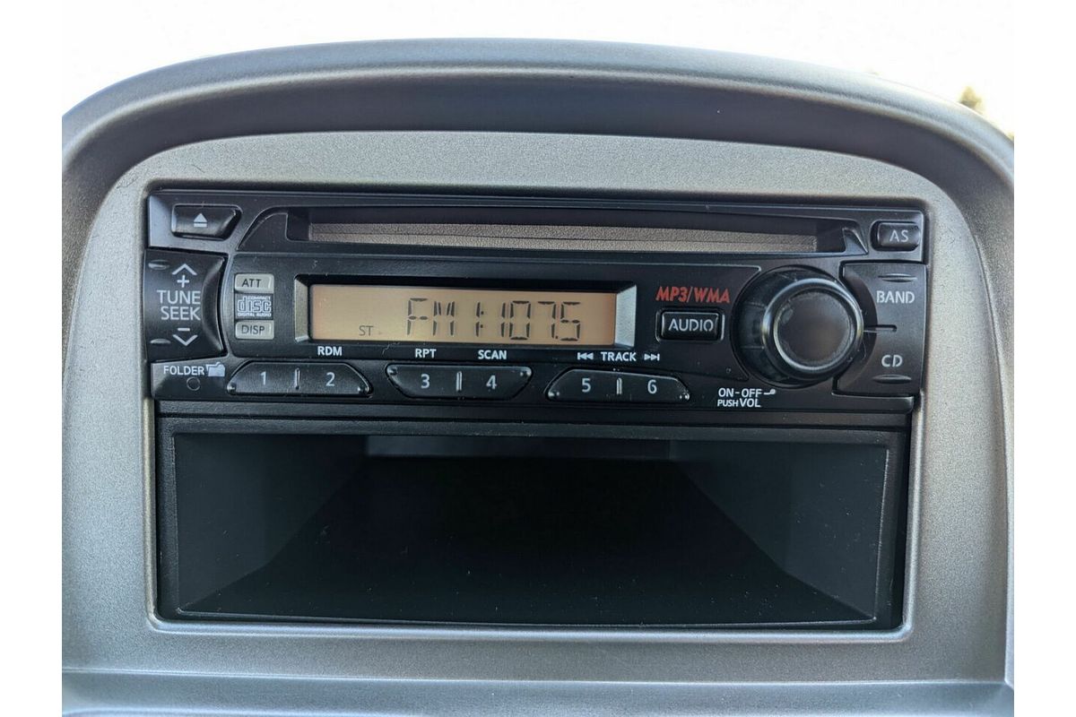 2010 Nissan Navara ST-R D22 4X4
