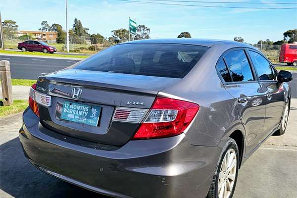 2013 Honda Civic VTi-L 9th Gen Ser II