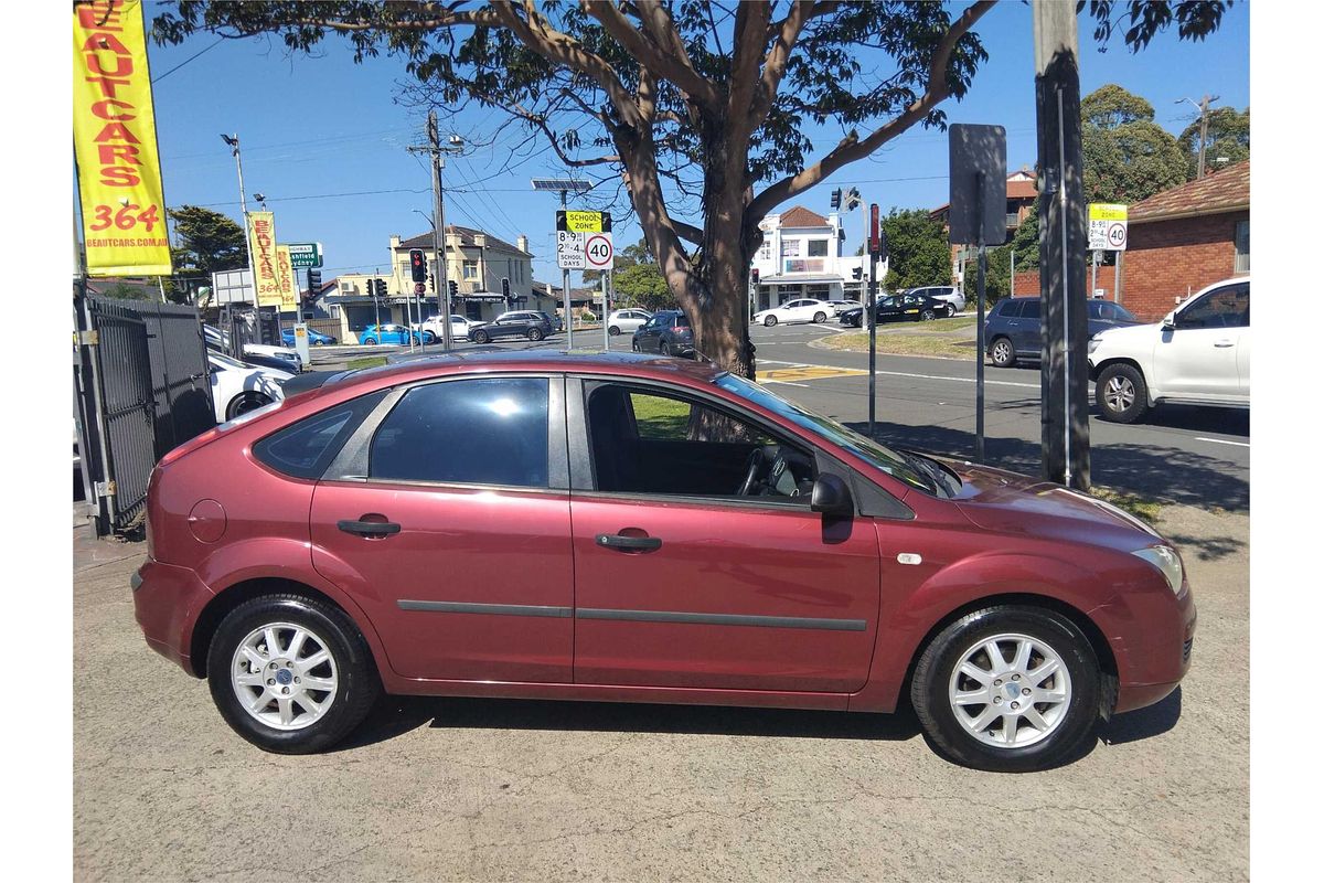 2006 Ford Focus CL LS