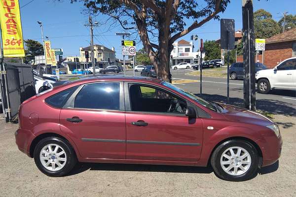 2006 Ford Focus CL LS