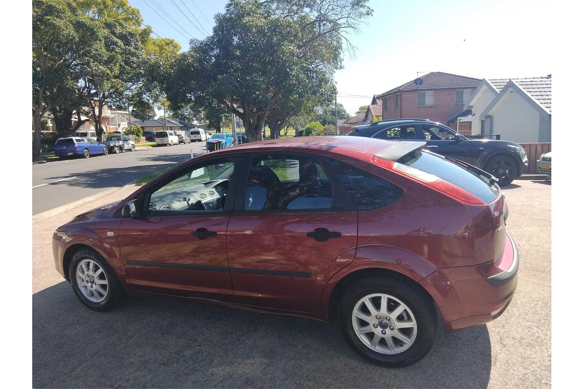 2006 Ford Focus CL LS