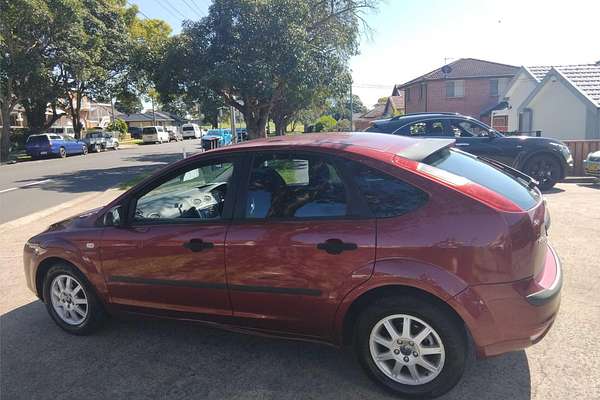 2006 Ford Focus CL LS