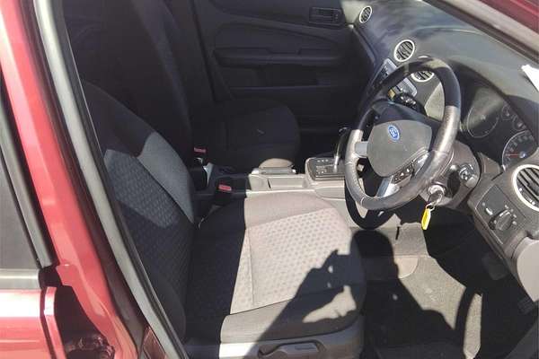 2006 Ford Focus CL LS