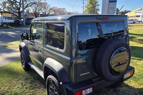 2024 Suzuki Jimny GLX GJ