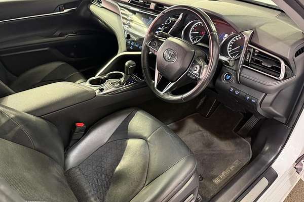 2019 Toyota Camry SX ASV70R