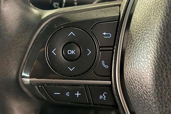 2019 Toyota Camry SX ASV70R