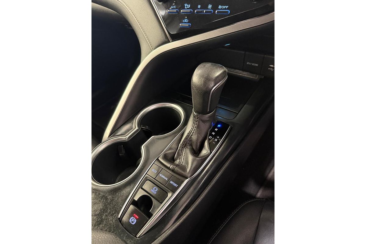 2019 Toyota Camry SX ASV70R