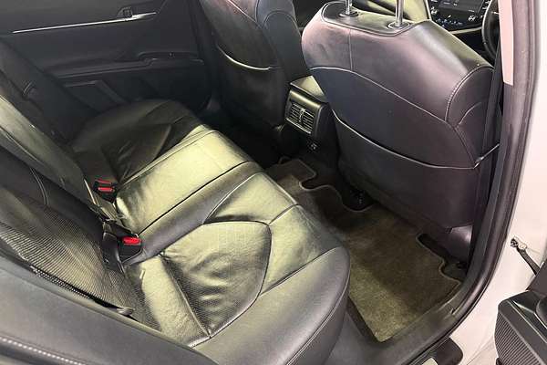 2019 Toyota Camry SX ASV70R