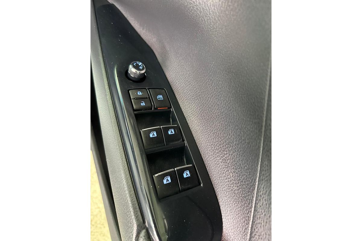 2019 Toyota Camry SX ASV70R