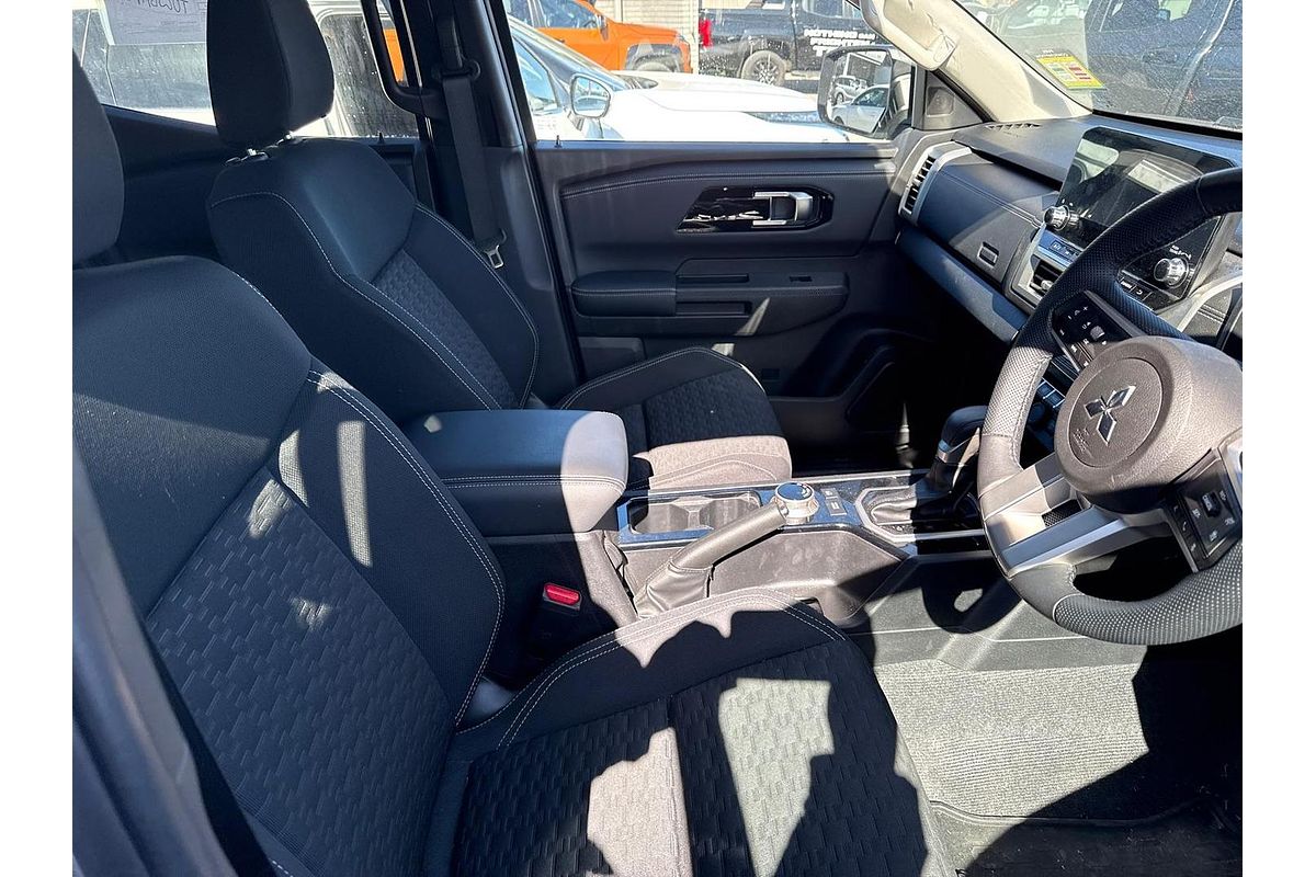 2023 Mitsubishi Triton GLS MV 4X4