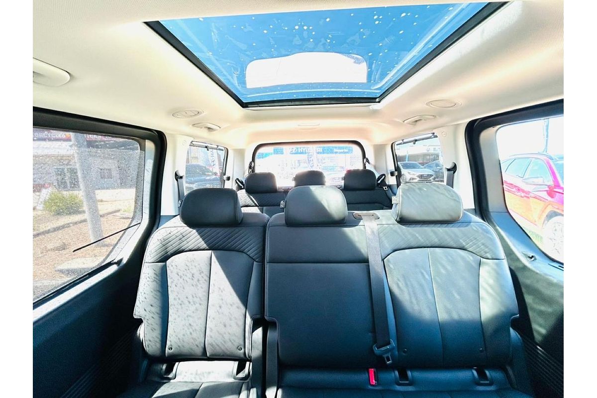 2023 Hyundai STARIA Highlander US4.V2