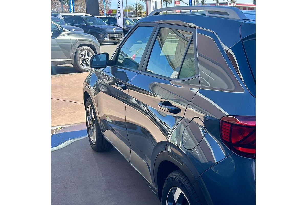 2025 Hyundai Venue Active QX.V5
