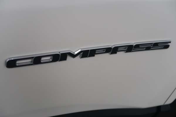 2021 Jeep Compass Limited M6