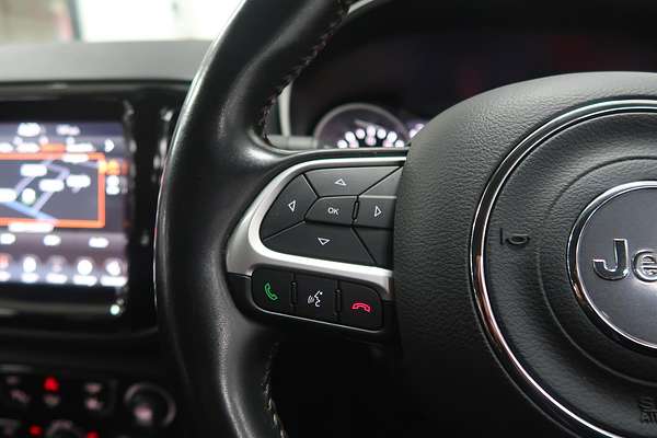 2021 Jeep Compass Limited M6