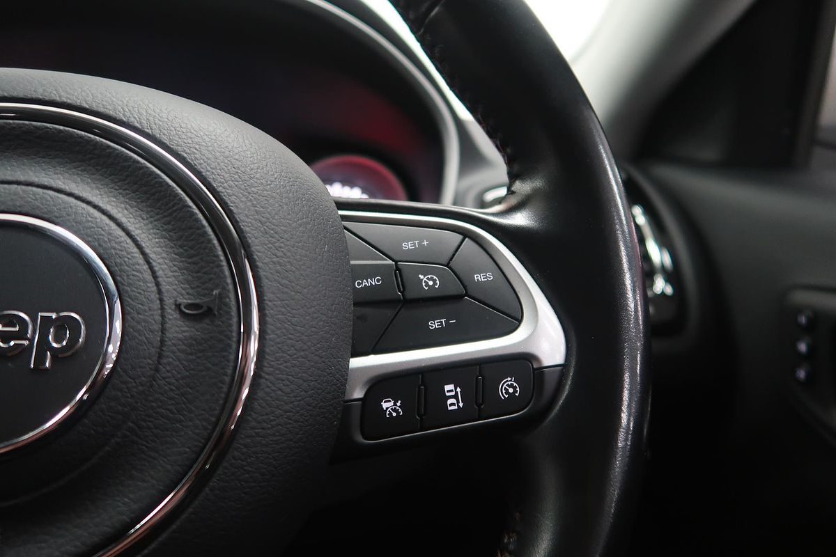 2021 Jeep Compass Limited M6