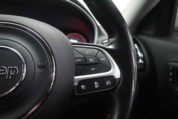 2021 Jeep Compass Limited M6