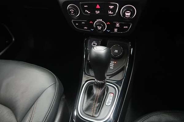 2021 Jeep Compass Limited M6