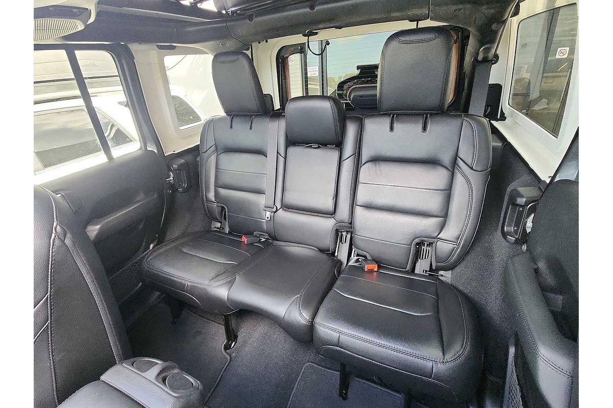 2021 Jeep Wrangler Unlimited Sahara Altitude