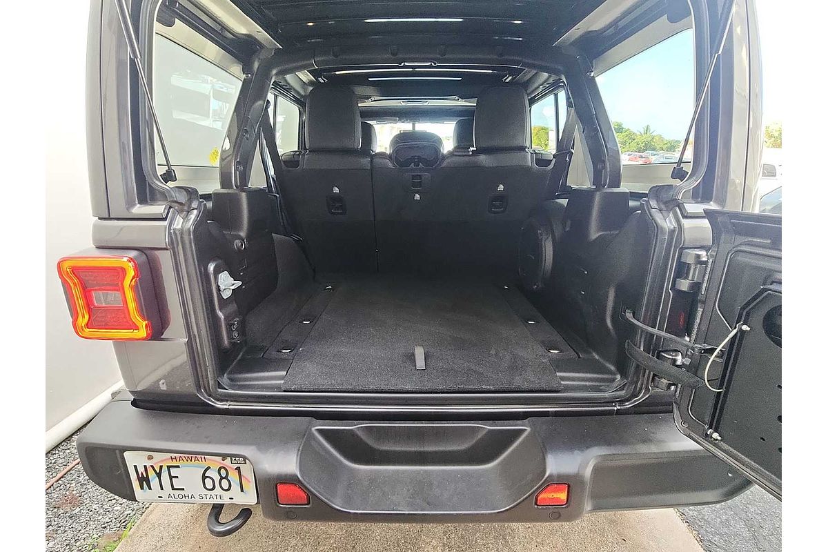 2021 Jeep Wrangler Unlimited Sahara Altitude