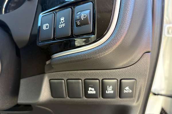 2019 Mitsubishi Outlander LS ZL