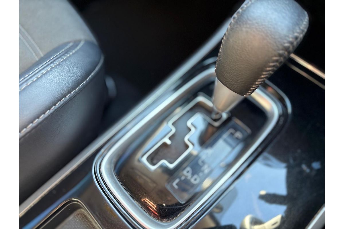 2019 Mitsubishi Outlander LS ZL