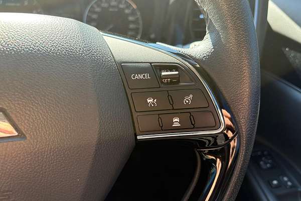 2019 Mitsubishi Outlander LS ZL