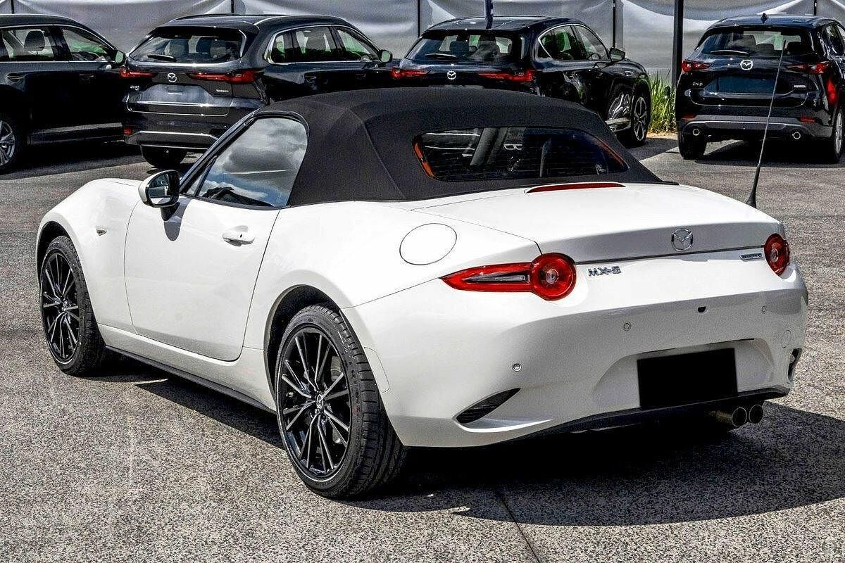 2025 Mazda MX-5 G20 GT ND