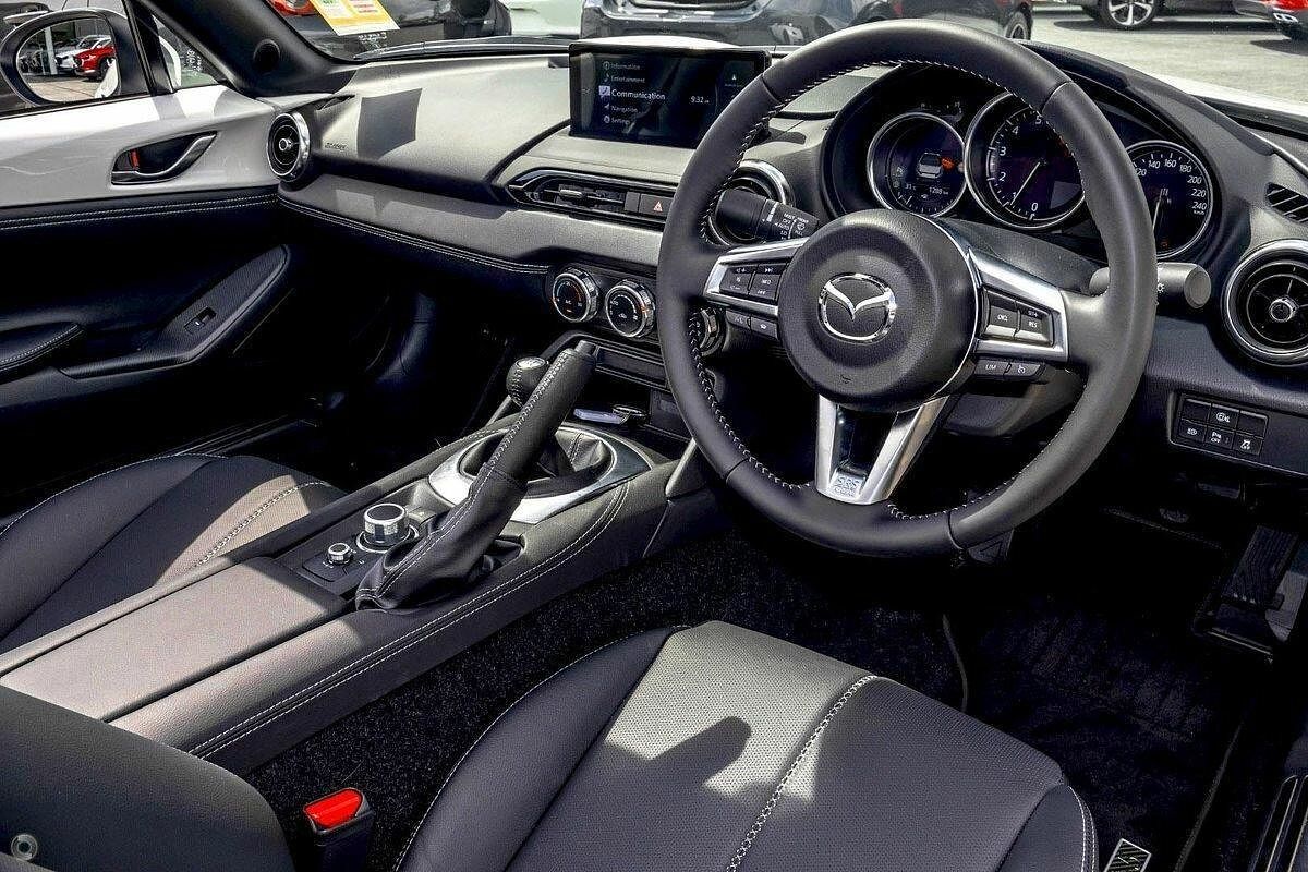 2025 Mazda MX-5 G20 GT ND