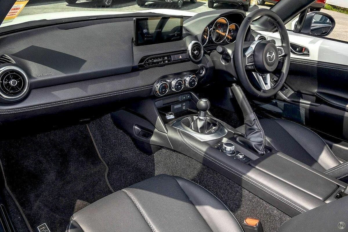 2025 Mazda MX-5 G20 GT ND