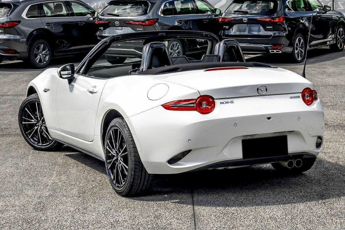 2025 Mazda MX-5 G20 GT ND