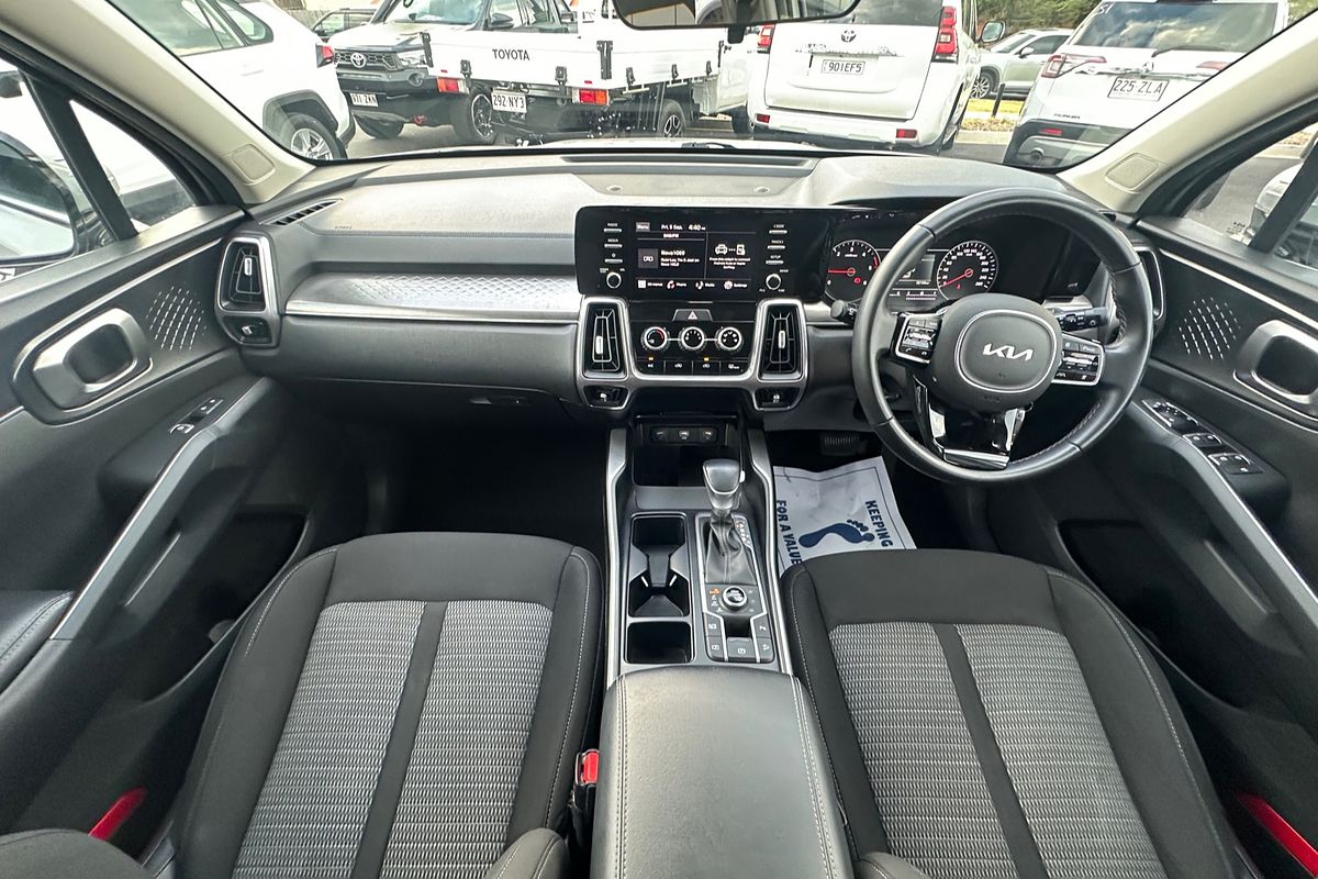 2022 Kia Sorento S MQ4