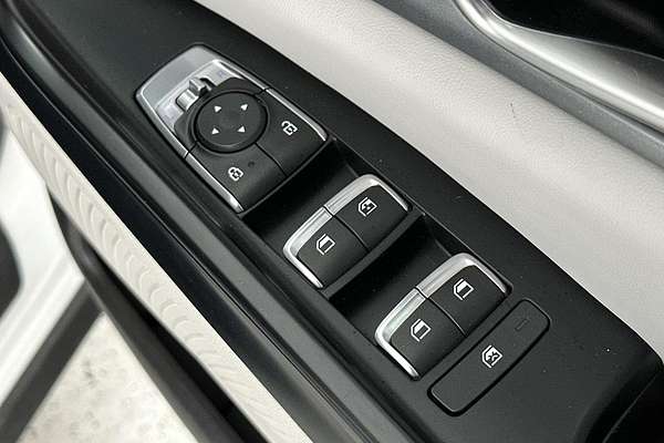2022 Kia Carnival S KA4