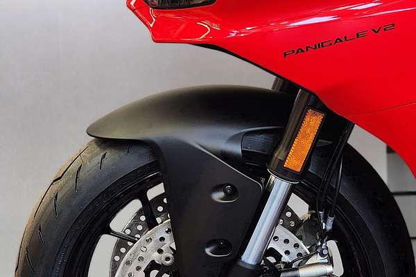 2025 Ducati PANIGALE V2