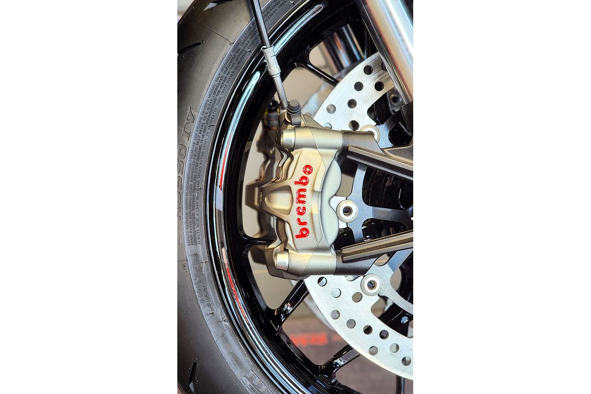 2025 Ducati PANIGALE V2