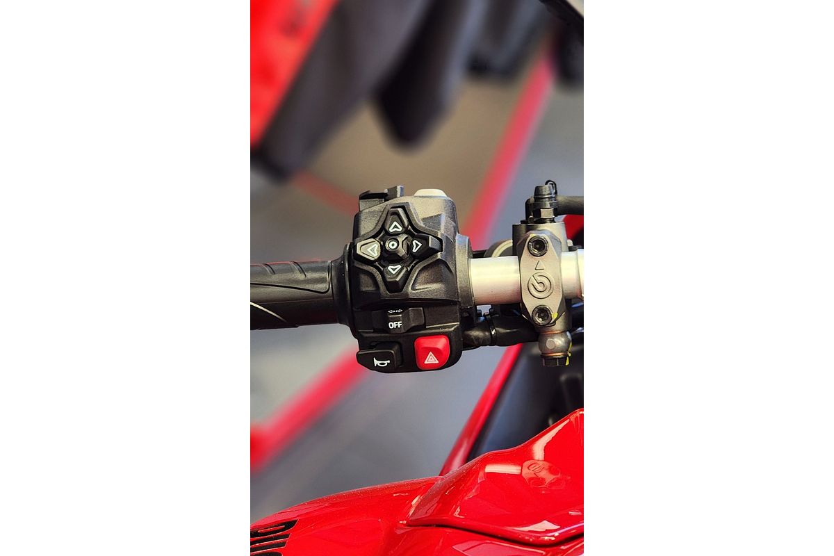 2025 Ducati PANIGALE V2