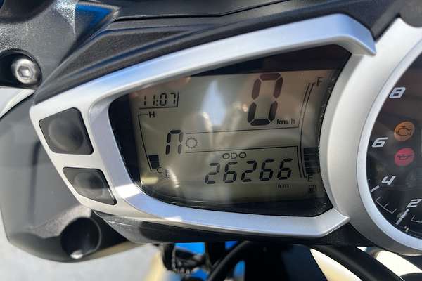 2014 Triumph STREET TRIPLE ABS B1 LS