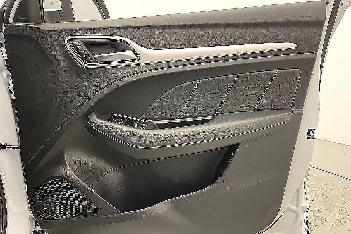 2023 MG ZS Excite AZS1