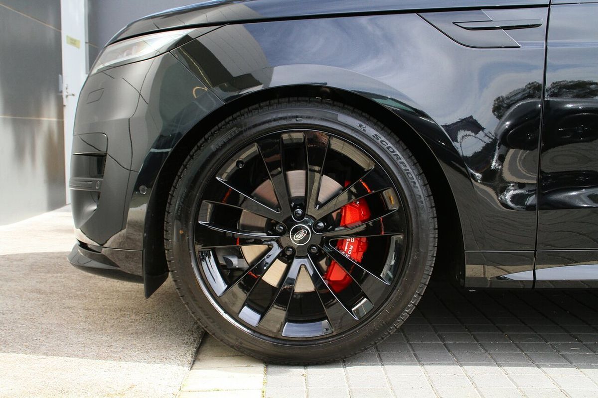 2025 Land Rover Range Rover Sport D350 Dynamic HSE L461