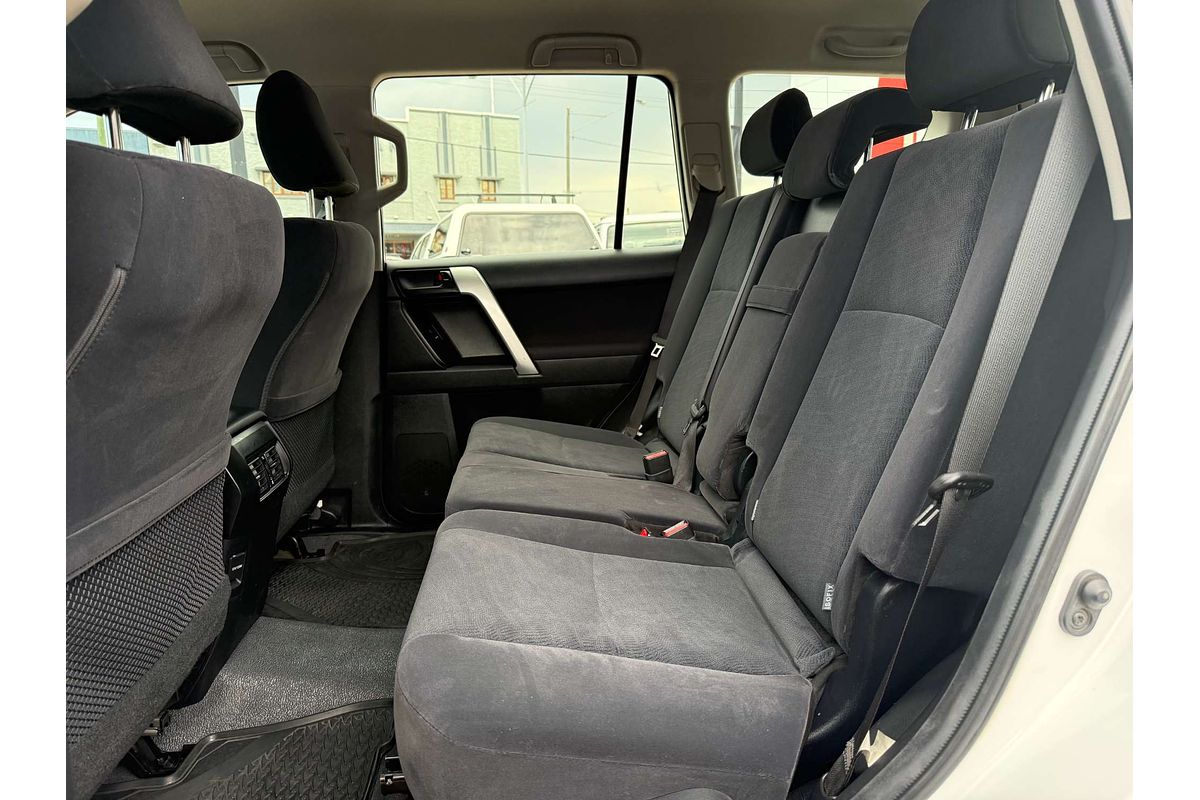 2022 Toyota Landcruiser Prado GX GDJ150R