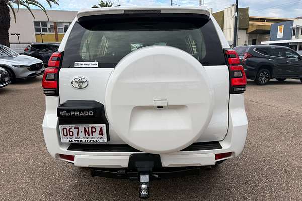 2022 Toyota Landcruiser Prado GX GDJ150R