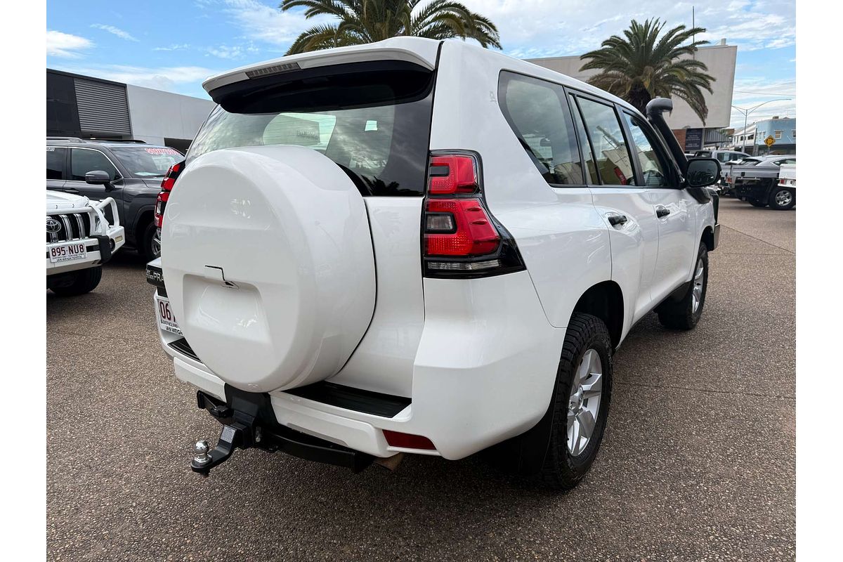 2022 Toyota Landcruiser Prado GX GDJ150R