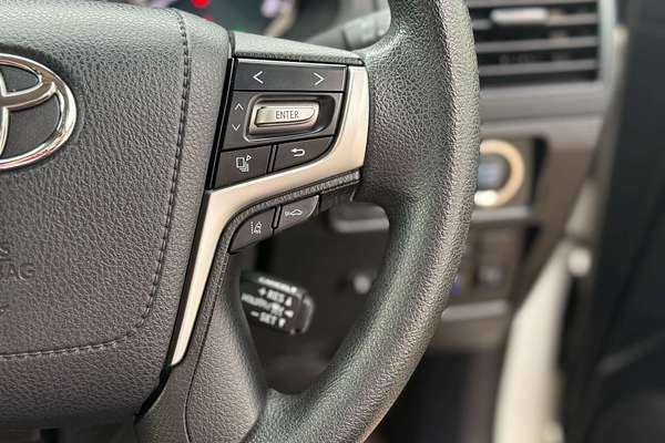 2022 Toyota Landcruiser Prado GX GDJ150R
