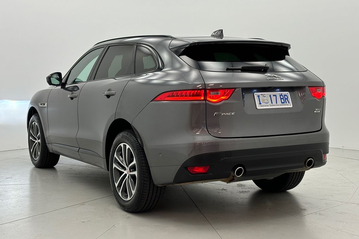 2017 Jaguar F-PACE 30d R-Sport X761
