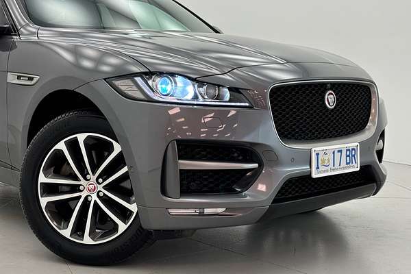2017 Jaguar F-PACE 30d R-Sport X761