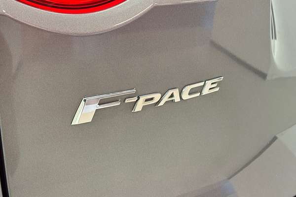 2017 Jaguar F-PACE 30d R-Sport X761